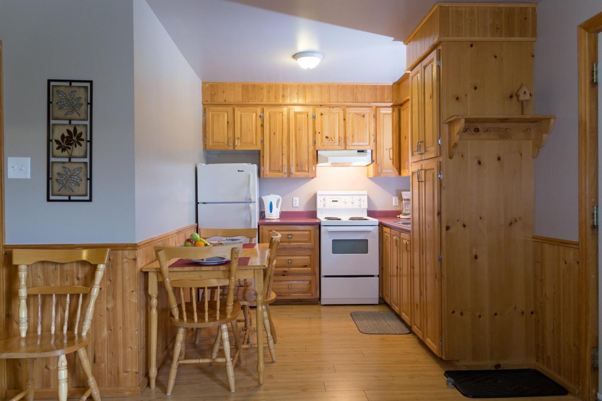 Middle Brook Cottages & Chalets Glenburnie Habitación foto